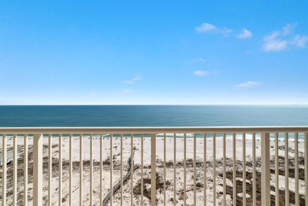 Beach Club B1703 ~ Beachfront 17Th Floor ~ Phenomenal Beach/Gulf View! Галф Шорс Екстериор снимка